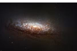Kính viễn vọng Hubble chụp được bức ảnh sống động về thiên hà gần đó