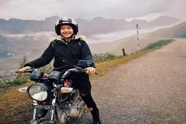 Chết mê với nhan sắc nữ biker 9X làm video nấu ăn ở Tây Bắc