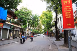 Dân mạng thích thú với Hà Nội vắng lặng, thanh bình hiếm có dịp nghỉ lễ