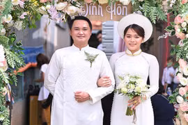 "Thánh sún" nhỏ to về chuyện vợ chồng "nhà ai nấy ở"