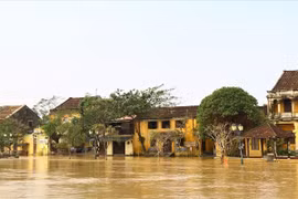 Gallery - LŨ LỤT MIỀN TRUNG  - image 13