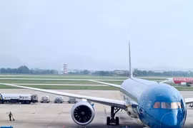 Hàng không phục hồi, sao giá vé máy bay vẫn cao?