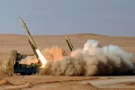 Iran mang dàn vũ khí khủng tới Iraq, sẵn sàng tung đòn phủ đầu