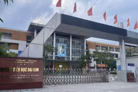 Sự thật giáo viên Tiểu học Đại Kim bị “cắt phế” tiền ngoài lương
