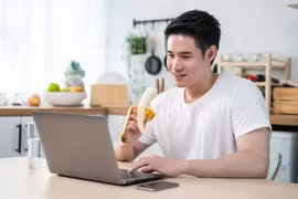 Danh sách thực phẩm giúp quý ông làm chủ chuyện "phòng the"