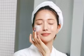 Thói quen hàng ngày giúp làn da trẻ lâu, hạn chế nếp nhăn