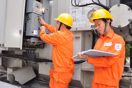 Giá điện tăng, túi tiền các hộ giảm bao nhiêu?