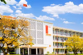 Những trường đại học có doanh thu nghìn tỷ mỗi năm 