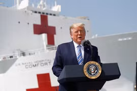 Gallery - TỔNG THỐNG TRUMP MẮC COVID-19 - image 17