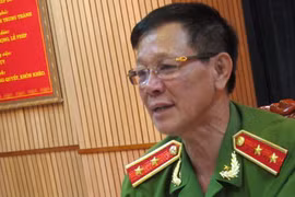 Gallery - Tướng công an ngã ngựa - image 6