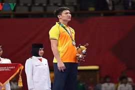 Karate Việt Nam tuột HCV ASIAD: Nguyễn Minh Phụng bị trọng tài xử ép?