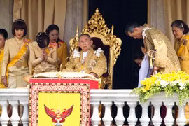 Gallery - Vua Thái Lan Băng Hà - image 14