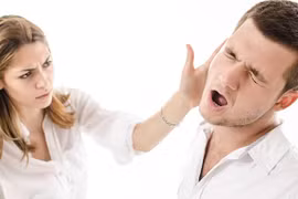 Trưởng phòng VH-TT huyện bị đánh ghen 'nhầm' vì cho phụ nữ nghỉ nhờ nhà công vụ