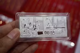 Vàng, bạc giả tràn lan chợ mạng
