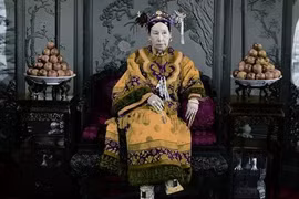 Hé lộ bí mật động trời Từ Hi Thái Hậu che giấu suốt đời