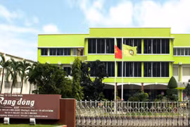 Nhựa Rạng Đông bất ngờ báo tin xấu ngay cuối năm