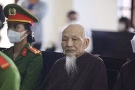 Gallery - LÙM XÙM Ở TỊNH THẤT BỒNG LAI - image 11