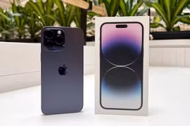 iPhone 14 xách tay đại hạ giá, xuống thấp hơn chính hãng