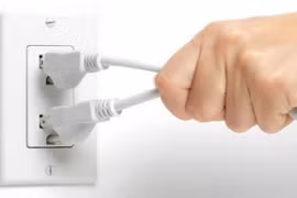 7 kiểu dùng điện cực lãng phí, trách sao hóa đơn điện mỗi tháng cao vút