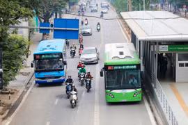 Hà Nội sẽ thí điểm hạn chế phương tiện giao thông ở 2 quận