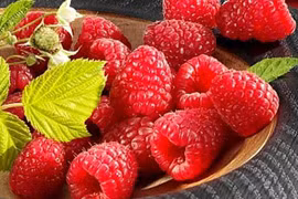 Mâm xôi đỏ Úc 2,5 triệu đồng/kg hút nhà giàu Việt 