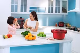 Ngôi nhà nhộn nhịp màu sắc của MC Thanh Thảo Hugo