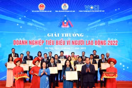 Tập đoàn BRG lần thứ 3 liên tiếp nhận giải thưởng :“Doanh nghiệp tiêu biểu vì người lao động”