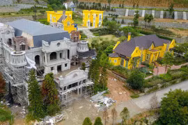 Gallery - Xét xử hai cựu Chủ tịch UBND TP Đà Nẵng - image 16