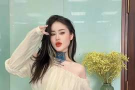 "Hotgirl bể cá" Ngân Baby tiếp tục là nạn nhân mua vui phản cảm