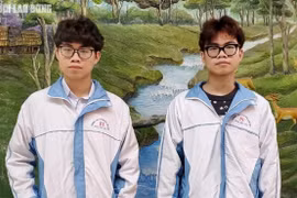 Cặp song sinh cùng đoạt giải nhất học sinh giỏi quốc gia môn Sinh