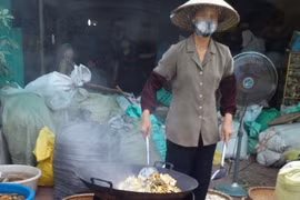 Đột nhập nơi sản xuất... độc dược