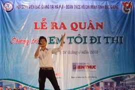 Em tôi đi thi: Ngày ra quân đầy khí thế