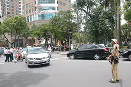 Chuyện CSGT không phải ở cái bụng to