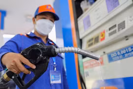 VCCI: Đề xuất bỏ thuế tiêu thụ đặc biệt đối với xăng