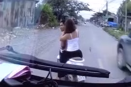 Video: Người đàn ông xăm trổ chở vợ chặn đầu thách thức tài xế