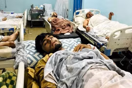 Thế giới phẫn nộ vụ đánh bom khủng bố Kabul