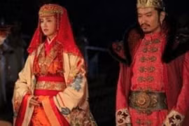 Vương triều mà bất cứ công chúa nào gả đến đều không thể sinh con