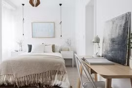 Biến tấu phòng ngủ dưới 10m2 độc đáo, lộng lẫy như cung điện