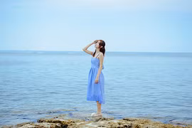 Tâm sự "mặn đắng" của nữ sinh "dành cả tuổi thanh xuân để làm thêm"