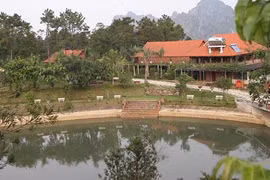 Gallery - Đặc khu - image 1
