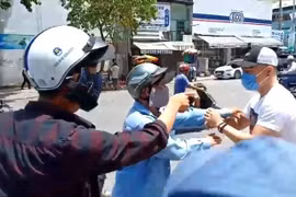 Lê Dương Bảo Lâm bị côn đồ tấn công: Đánh thiệt hay diễn sâu?