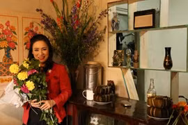 Gallery - NHÀ BÁO TẠ BÍCH LOAN NGHỈ HƯU - image 3