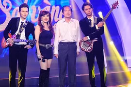 Con trai hot boy của danh ca Bảo Yến nói về nghi vấn bố ngoại tình
