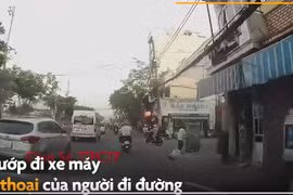 Video : Cô gái bị giật điện thoại ở TP.HCM