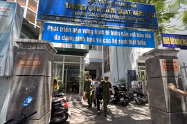 Điểm loạt tỉnh, thành chi tiền “khủng” mua kit test Việt Á