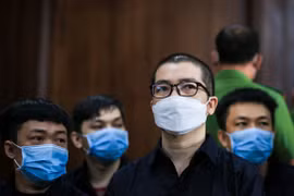 Gallery - Công ty Địa ốc Alibaba bị điều tra - image 9