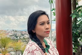 Hồng Phượng sụt cân giữa ồn ào với con gái NSƯT Vũ Linh