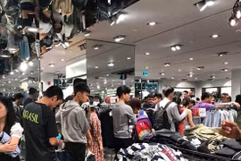 Mặt trái Black Friday: Treo đầu dê, bán thịt chó!