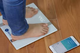 5 lưu ý quan trọng khi sử dụng cân sức khỏe điện tử