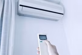 Ra ngoài bao lâu nên tắt điều hòa?